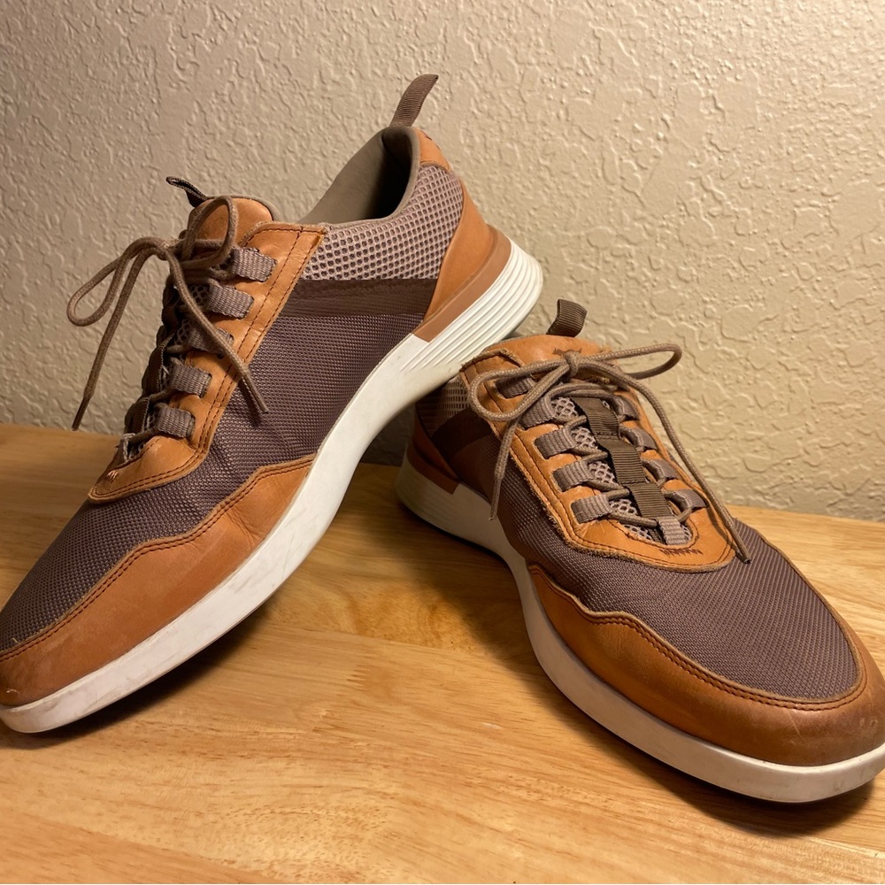 Wolf & Shepherd Crossover Victory Trainer Sneakers Men’s 10.5 (khaki/honey)